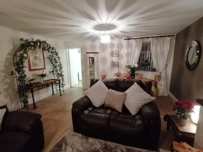 Comfy Quiet Town House Βίλα Strabane Εξωτερικό φωτογραφία