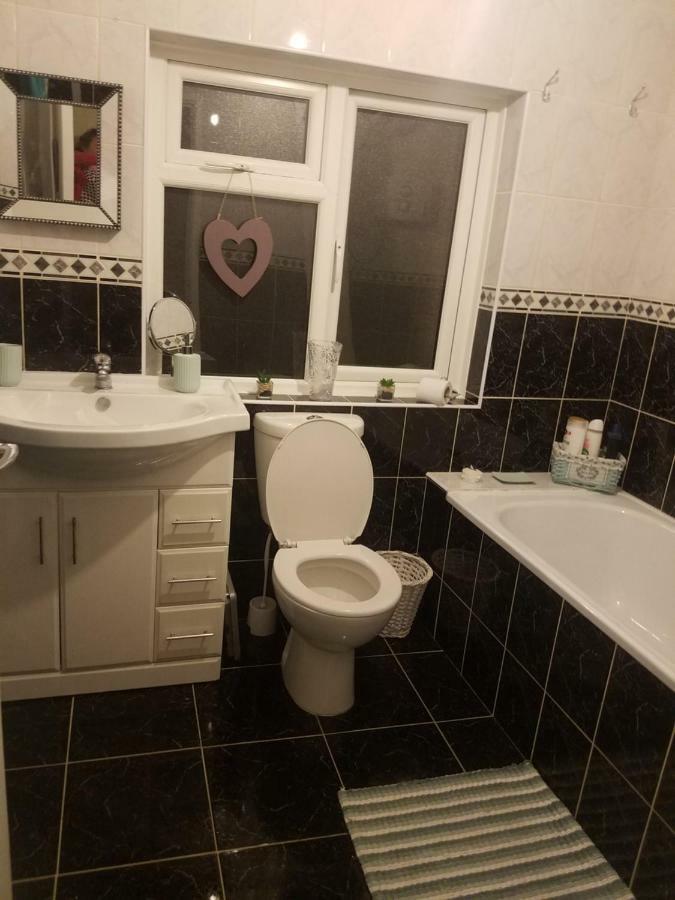Comfy Quiet Town House Βίλα Strabane Εξωτερικό φωτογραφία
